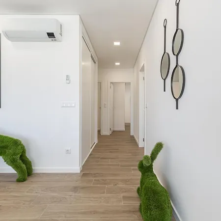 Laura With Private Swimming Pool بيت للعطل