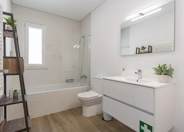 Laura With Private Swimming Pool